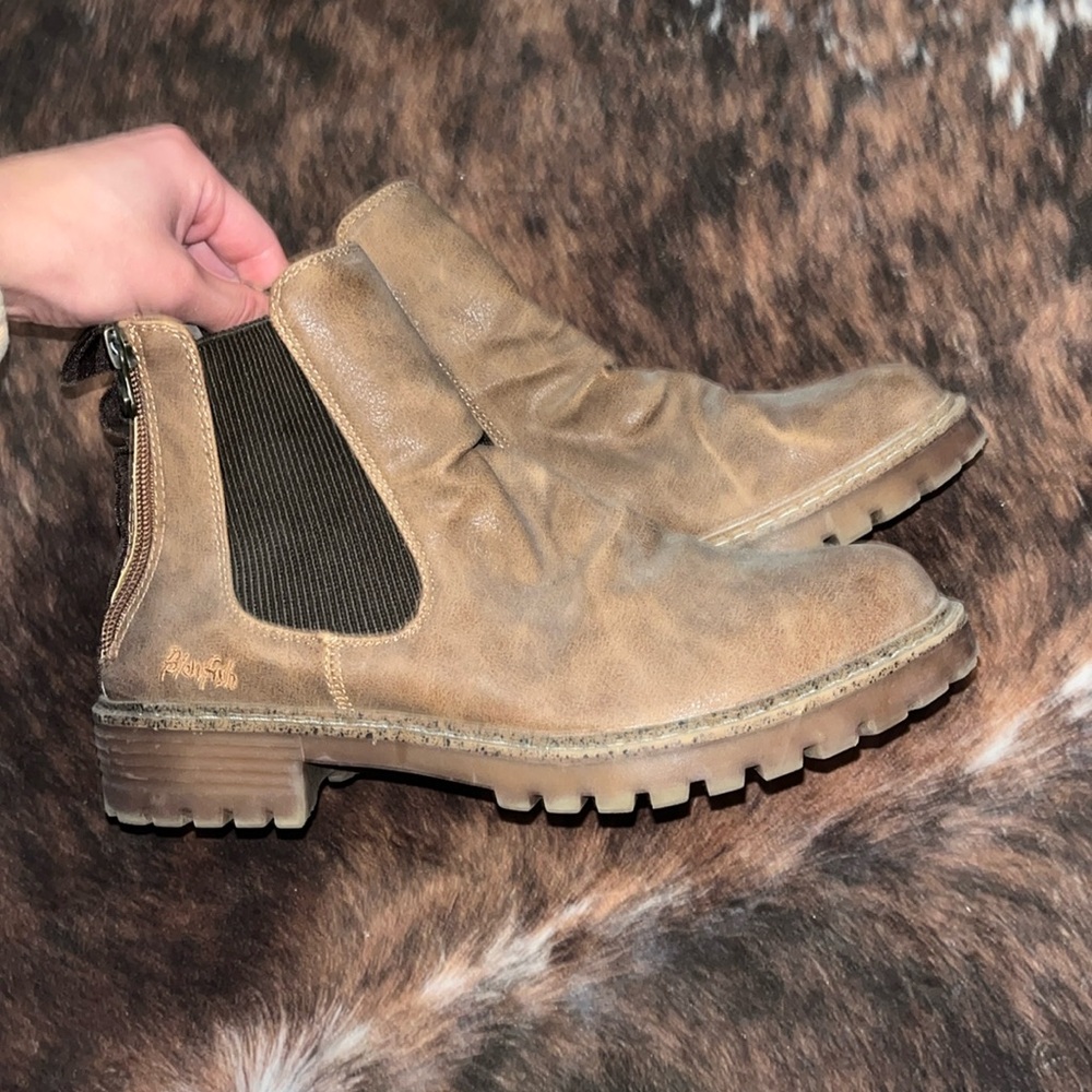 Blowfish Tan Ankle Boots